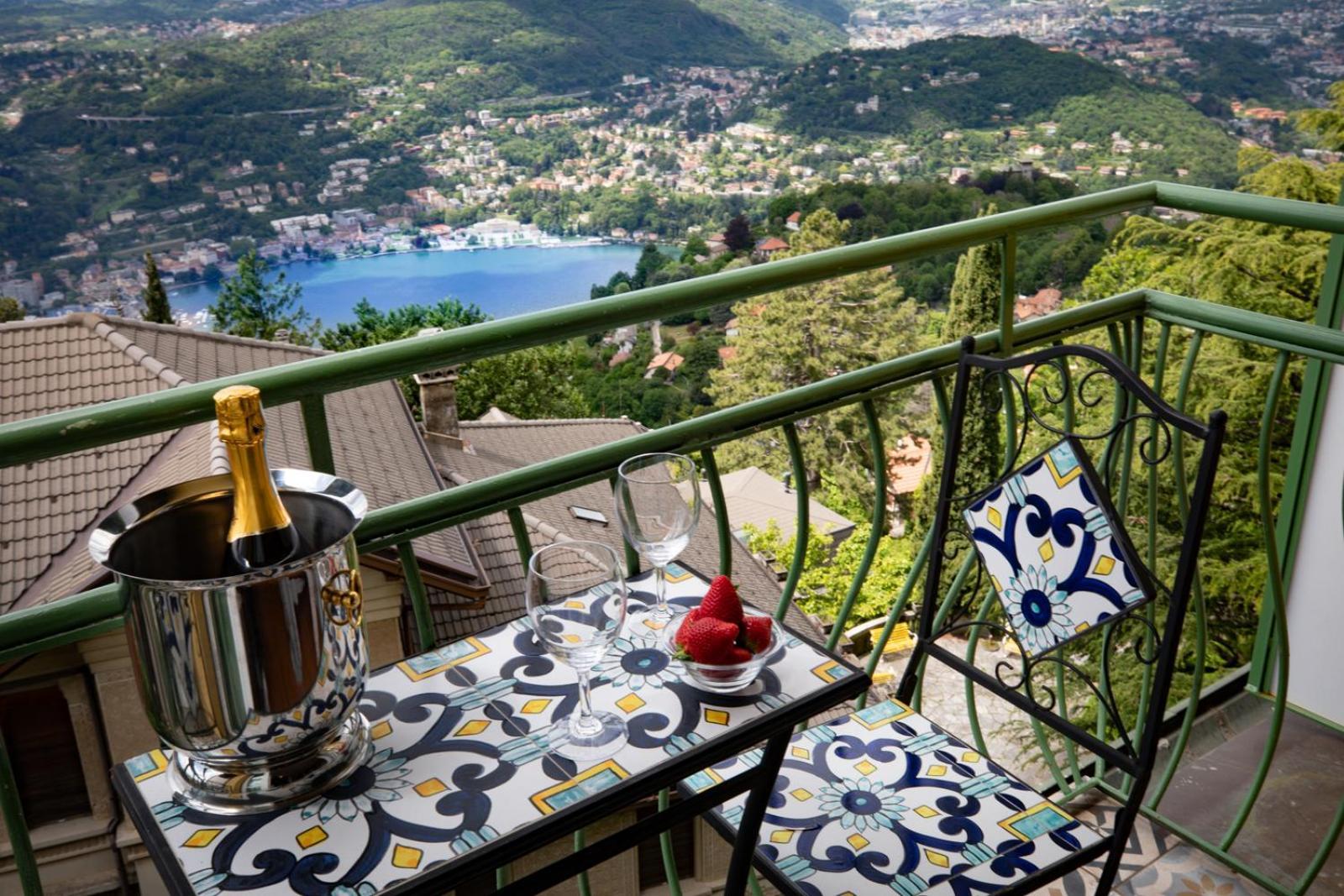 Hotel Vista Lago Brunate Εξωτερικό φωτογραφία