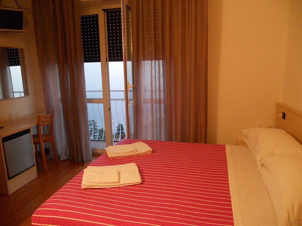 Hotel Vista Lago Brunate Εξωτερικό φωτογραφία